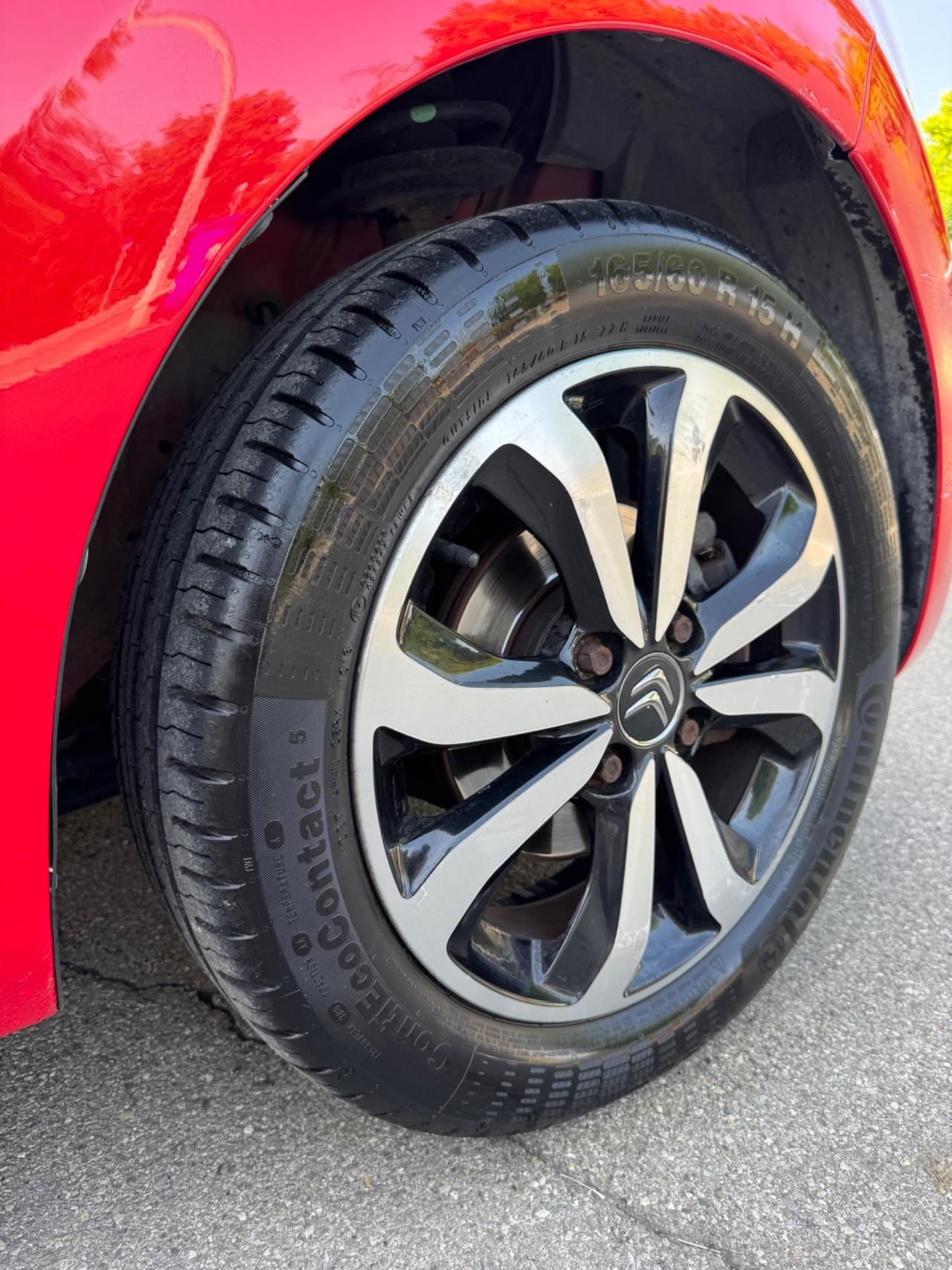 Citroen C1 VTi 68 5 porte cambio automatico