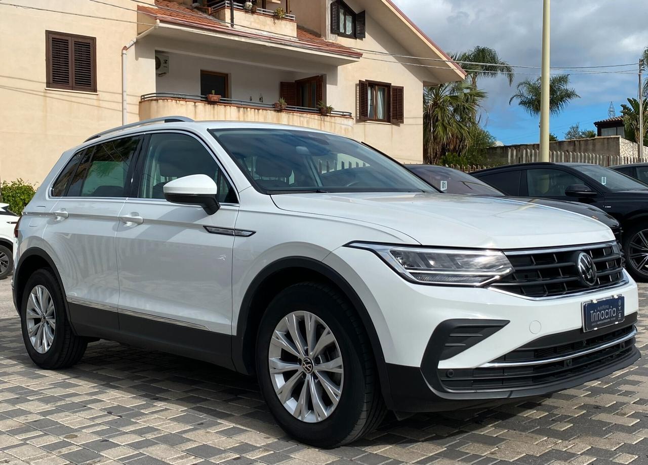 Volkswagen Tiguan Life 2.0 TDI 150CV DSG
