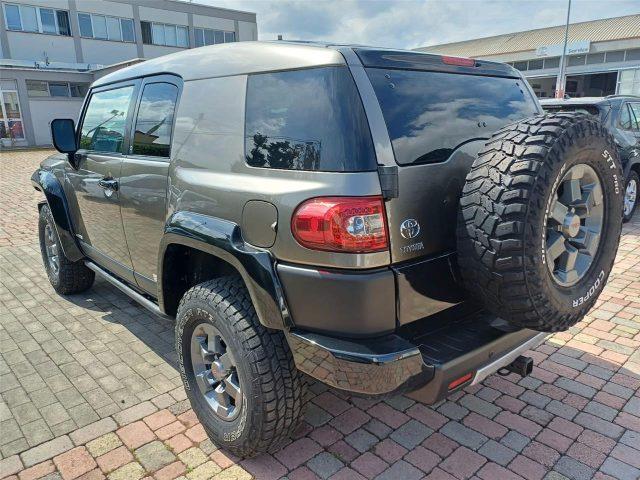 TOYOTA FJ Cruiser TRO Pro
