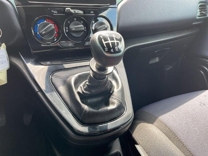 Lancia Ypsilon NUOVA My24 402 Platino 1.0