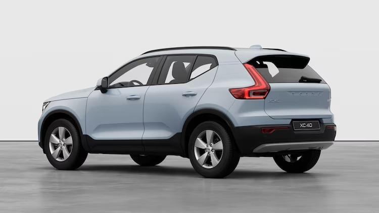 VOLVO XC40 ESSENTIAL B3 AUTO PREZZO PROMO FINO AL 31/12/2025
