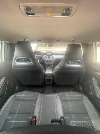 Mercedes-benz GLA 220 CDI Automatic Sport camera pelle AMG CRUISE MULTIFUNZIONE XENON