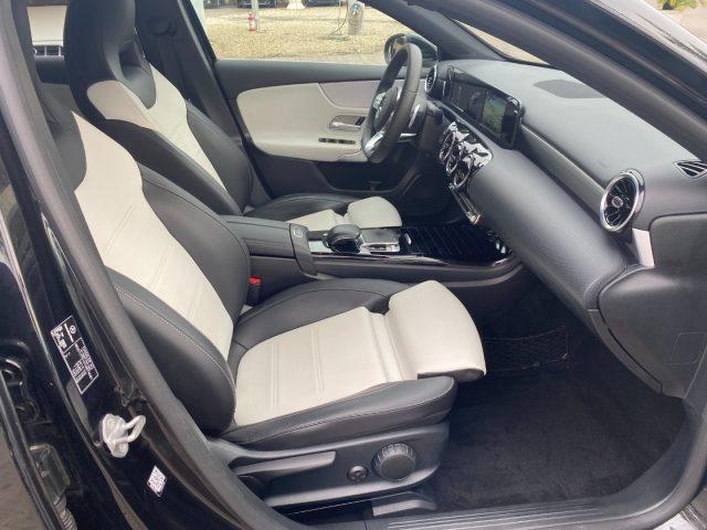 MERCEDES-BENZ A 220 d Automatic Premium