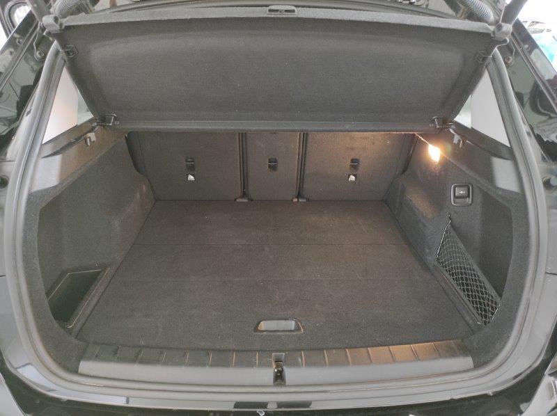 BMW X1 (F48) - X1 sDrive18i Advantage