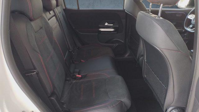 MERCEDES-BENZ GLB 200 d Automatic Premium