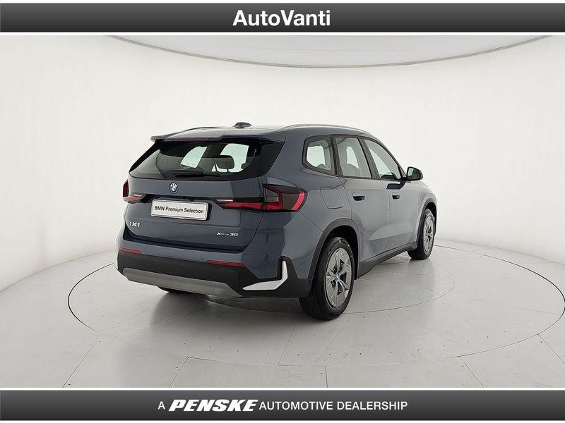 BMW iX1 xDrive 30