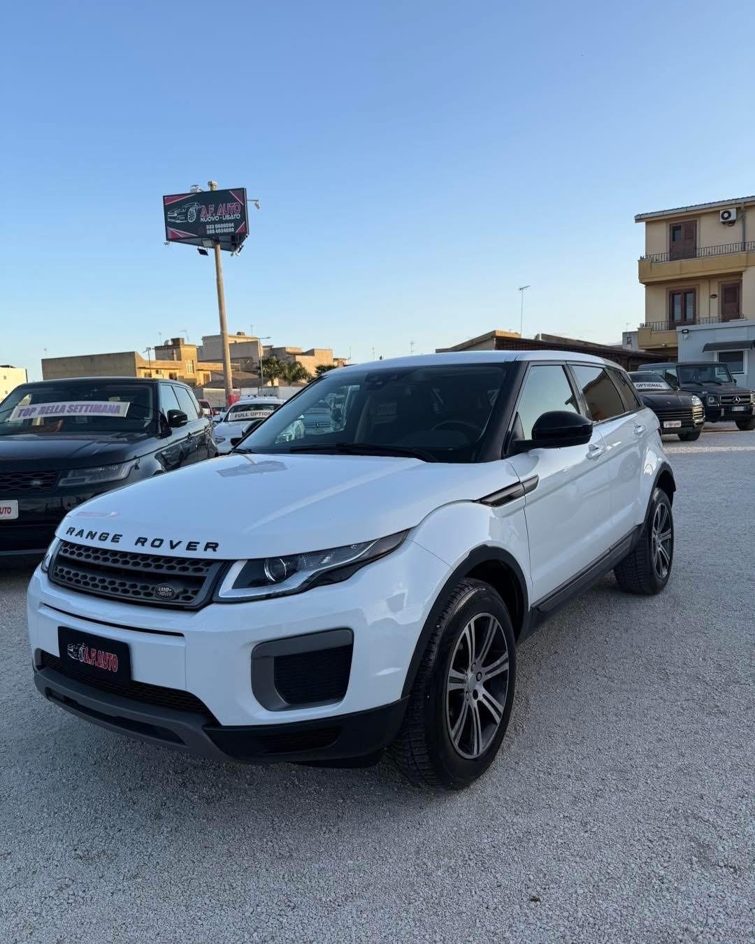 Land Rover Range Evoque 2.0 TD4 150 CV 5p. Pure