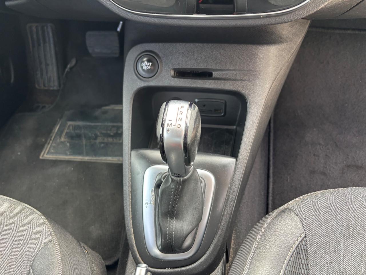 Renault Captur dCi 8V 90 CV EDC Initiale Paris