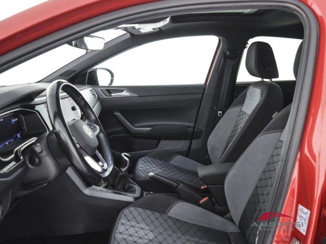 VOLKSWAGEN Taigo 1.0 TSI 110 CV R-Line