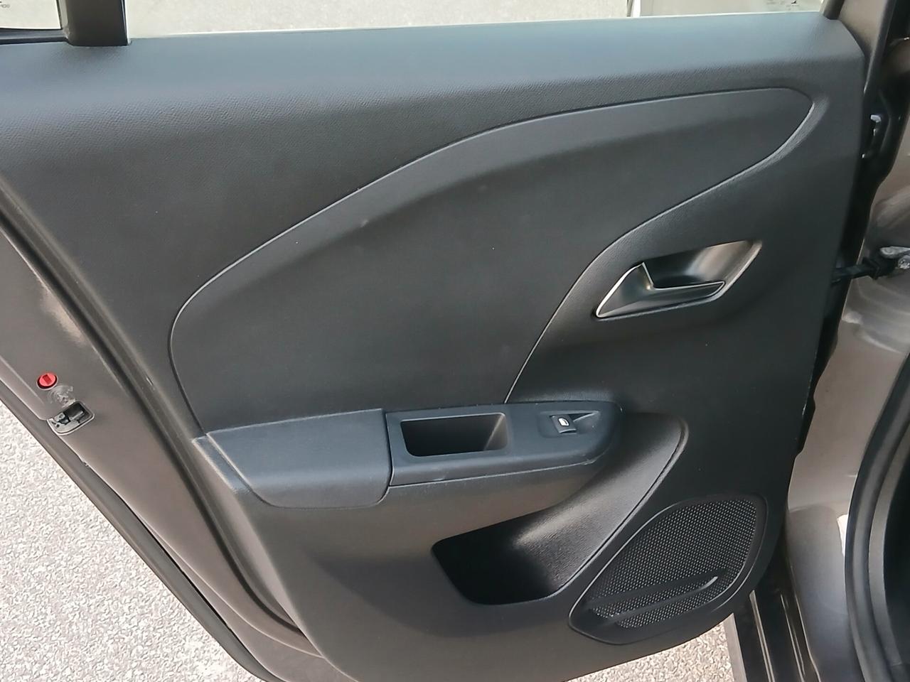 Opel Corsa 1.5 D 100 CV Elegance