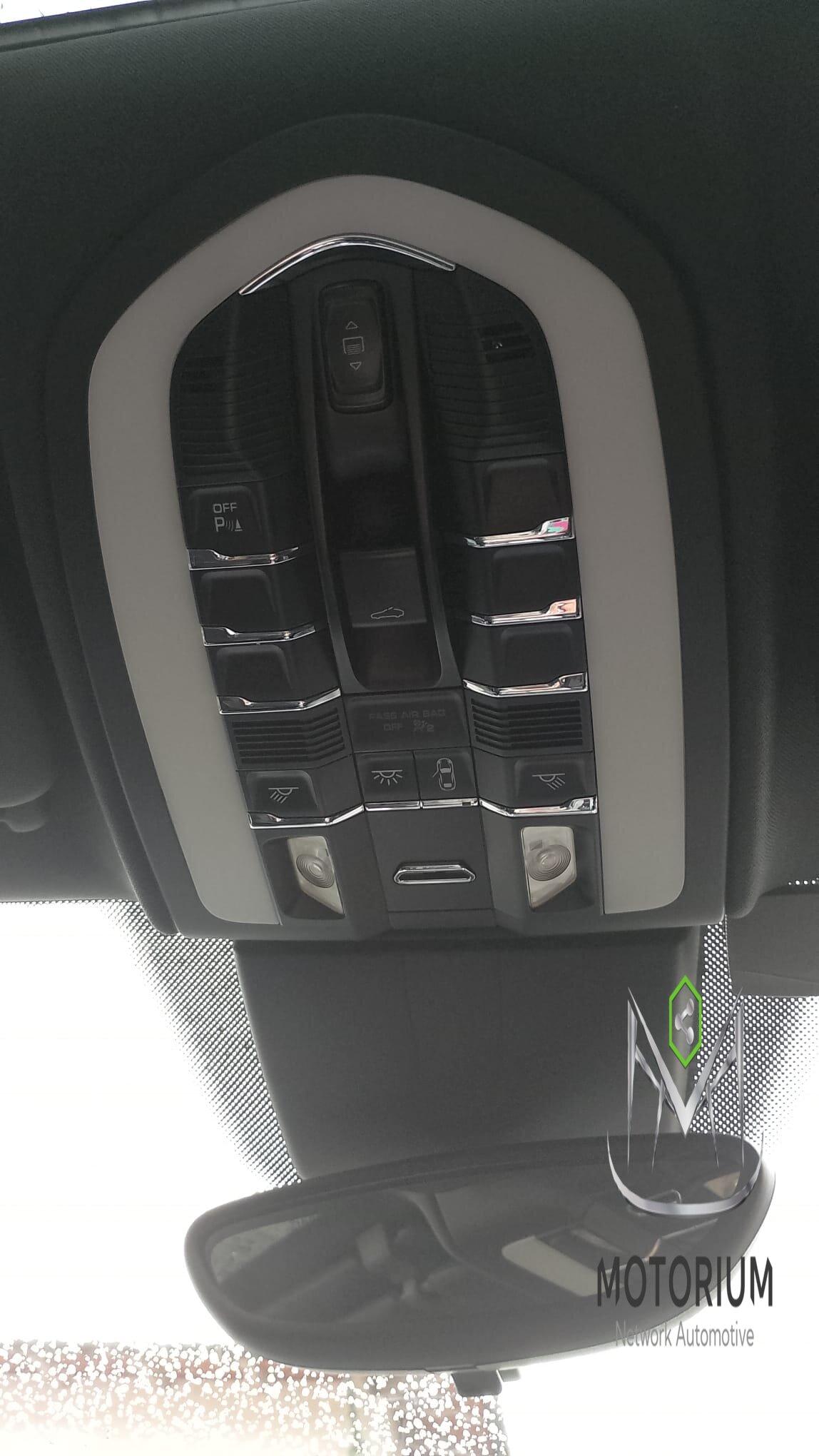 Porsche Cayenne Diesel 3.0 V6 245 CV Tiptronic