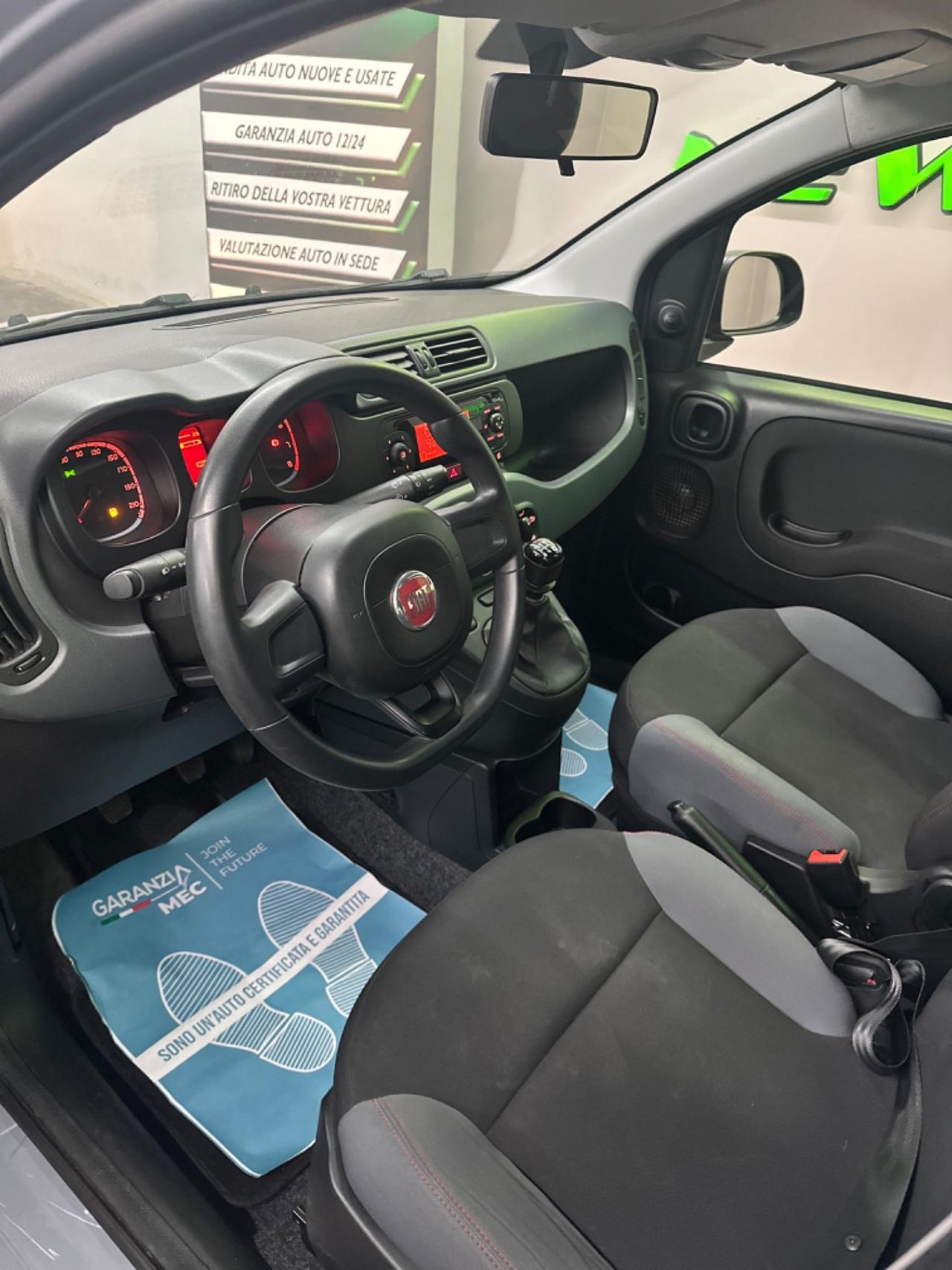 Fiat Panda 1.2 Connected by Wind