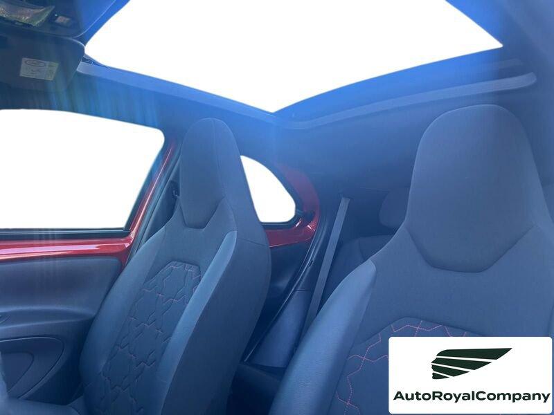 Toyota Aygo X 1.0B (72 CV) Lounge Air