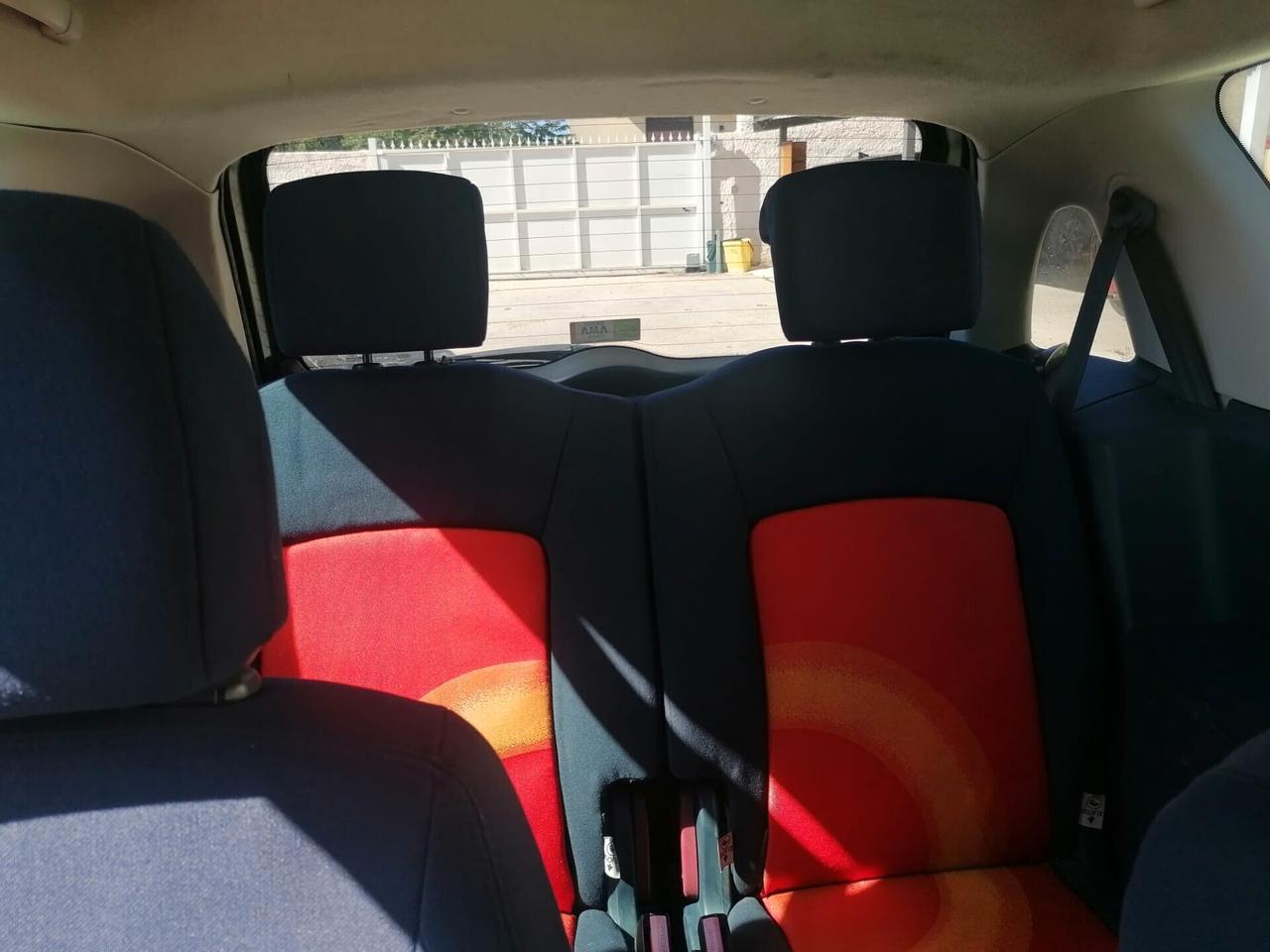Peugeot 1007 1.6 Sporty 2Tronic