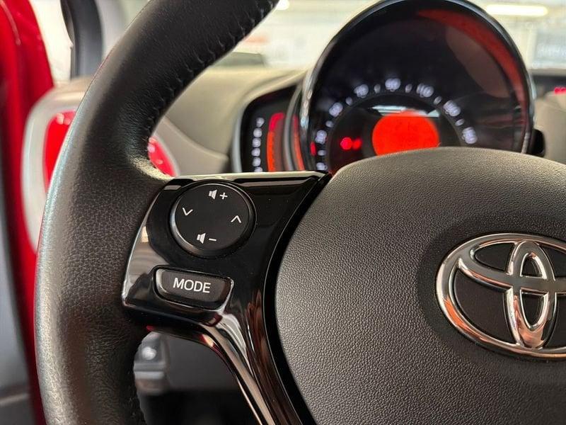 Toyota Aygo 1.0 VVT-i x-play
