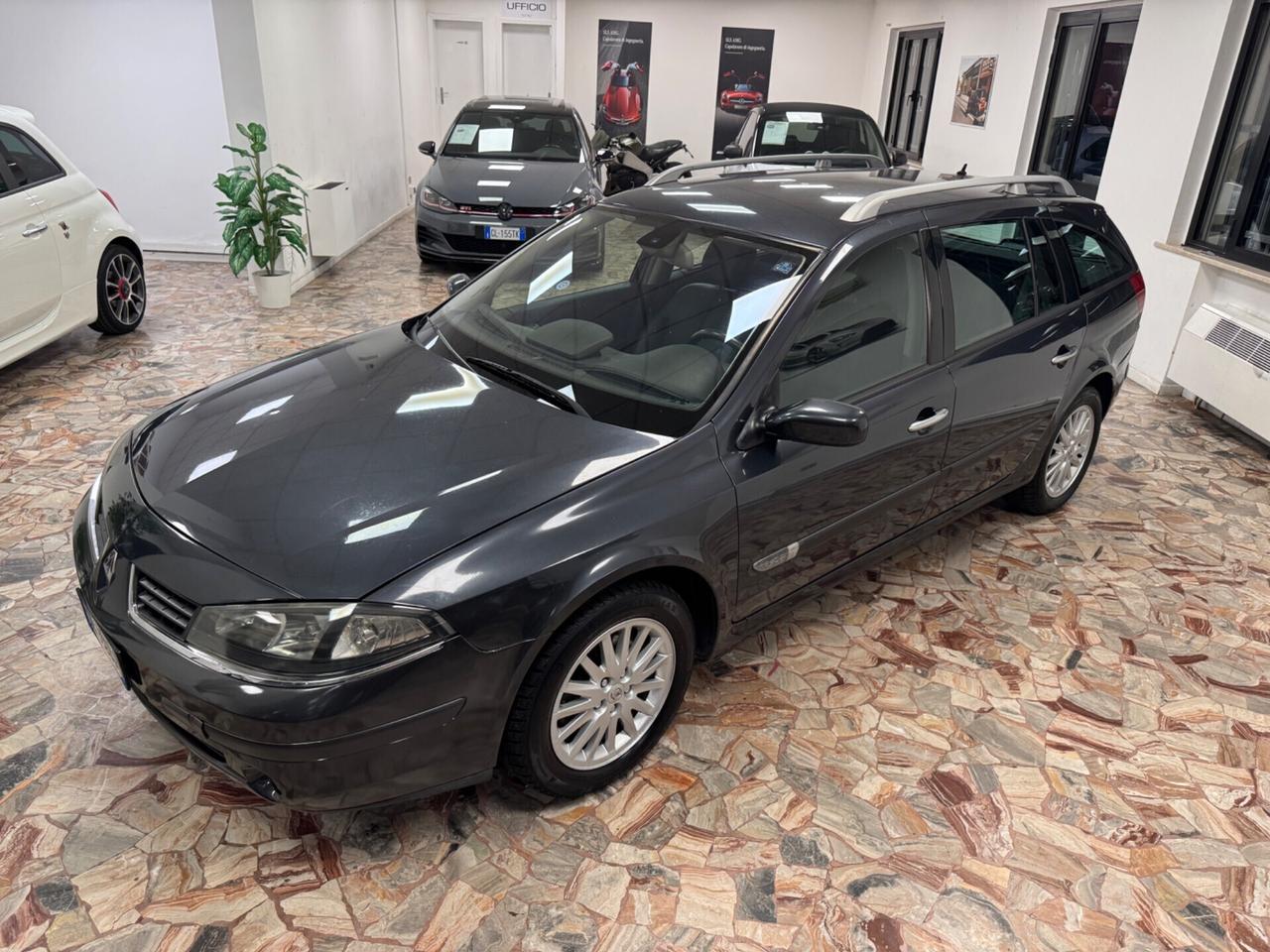 Renault Laguna 1.9 dCi/130CV Grandtour Initiale