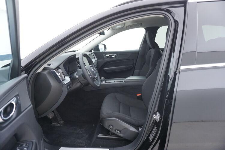 Volvo XC60 B4 AWD Momentum PRO BR179813 2.0 Mild Hybrid 197CV