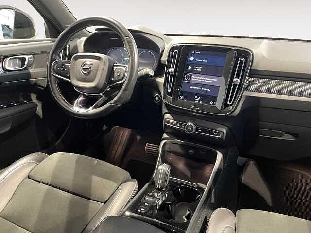Volvo XC40 T3 1.5 163CV Geartronic R-design - IVA ESPOSTA