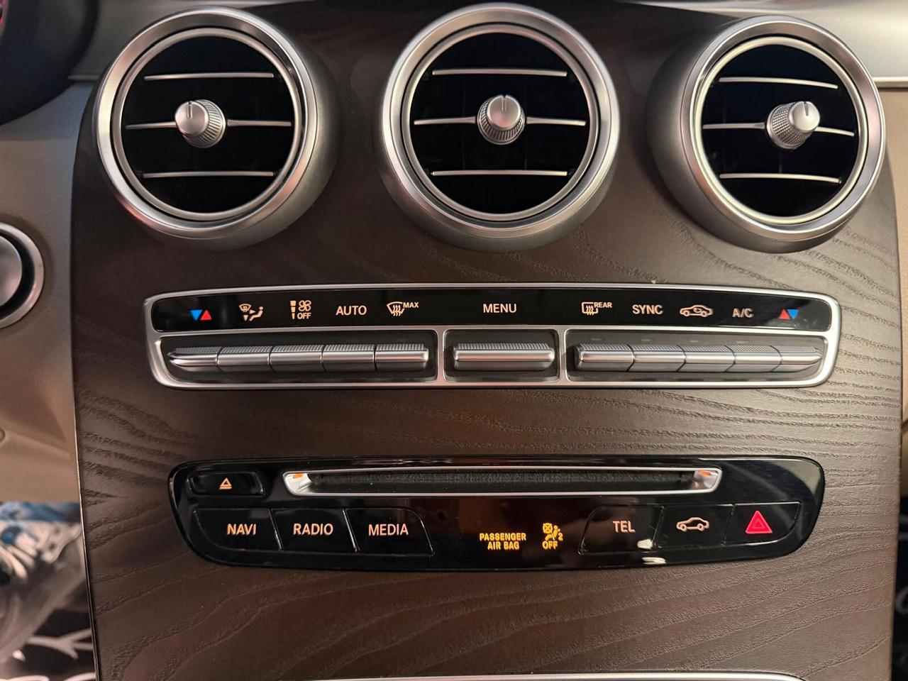 MERCEDES-BENZ GLC 220D 4MATIC PREMIUM 2.2 170CV PELLE NAVI CAM ANNO 2018