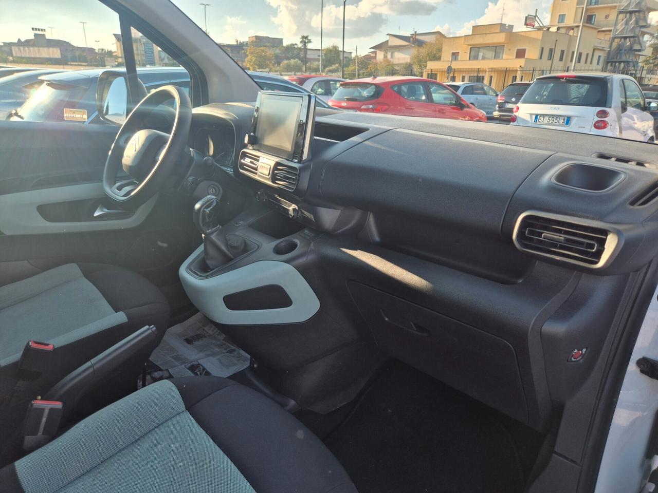 Citroen Berlingo BlueHDi 100 XL Shine (IVA INCLUSA)