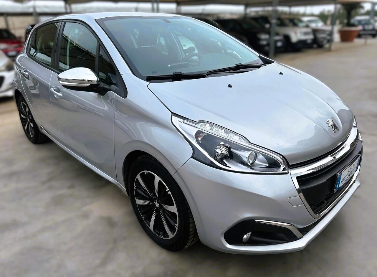 Peugeot 208 1.6 HDi 75 CV 05/2018