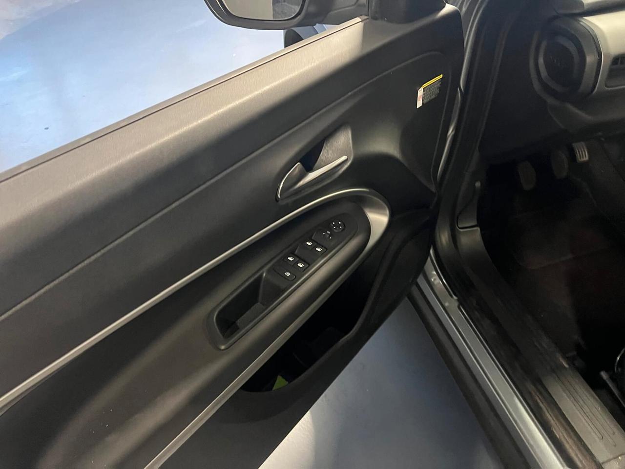 Jeep Avenger 1.2 Turbo 100 CV Summit