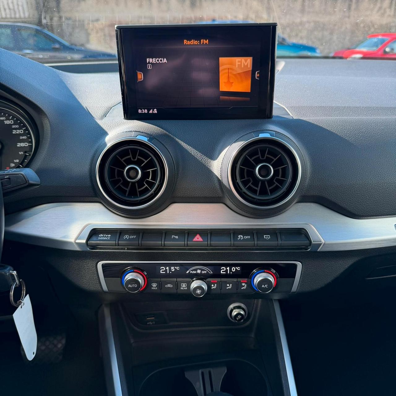 Audi Q2 2.0 TDI quattro S tronic Business