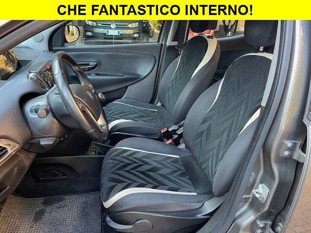 LANCIA Ypsilon 1.3 MJT 5 porte Neopatentati