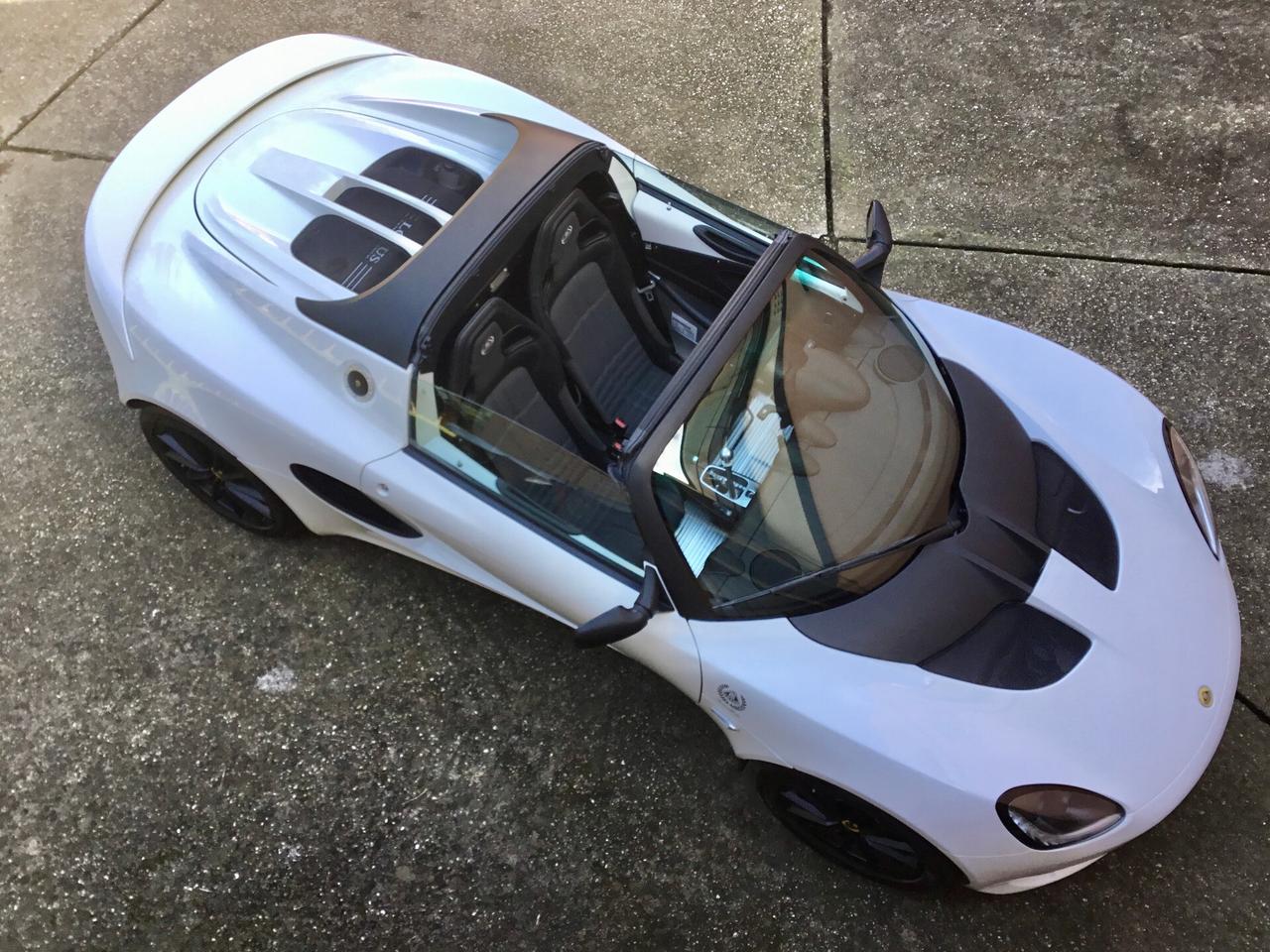 Lotus Elise Sport 220