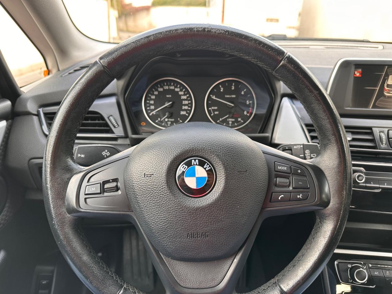 Bmw 216 220d Active Tourer Luxury