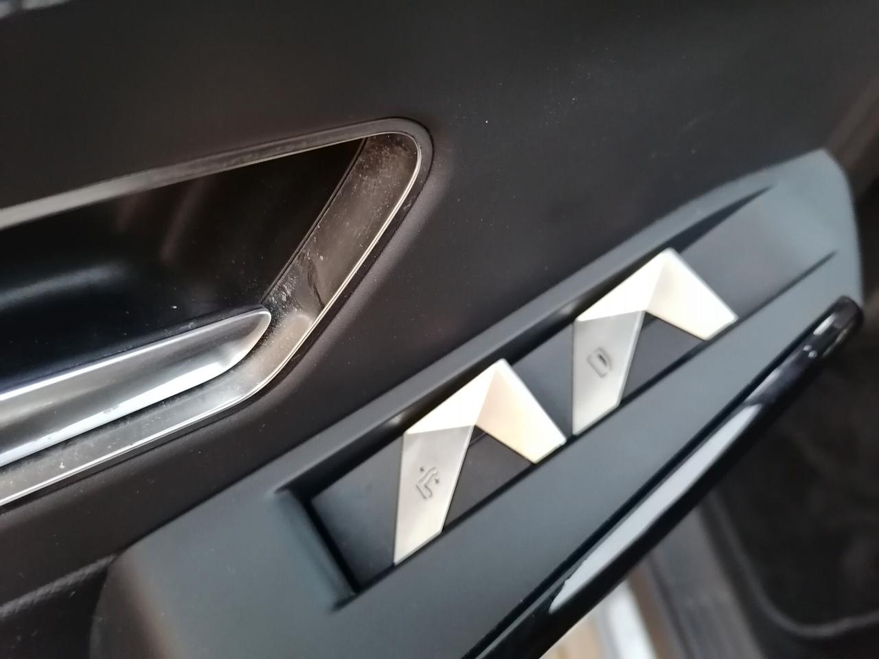 Ds 7 Crossback BlueHDi 130 RIVOLI TETTO APRIBILE full