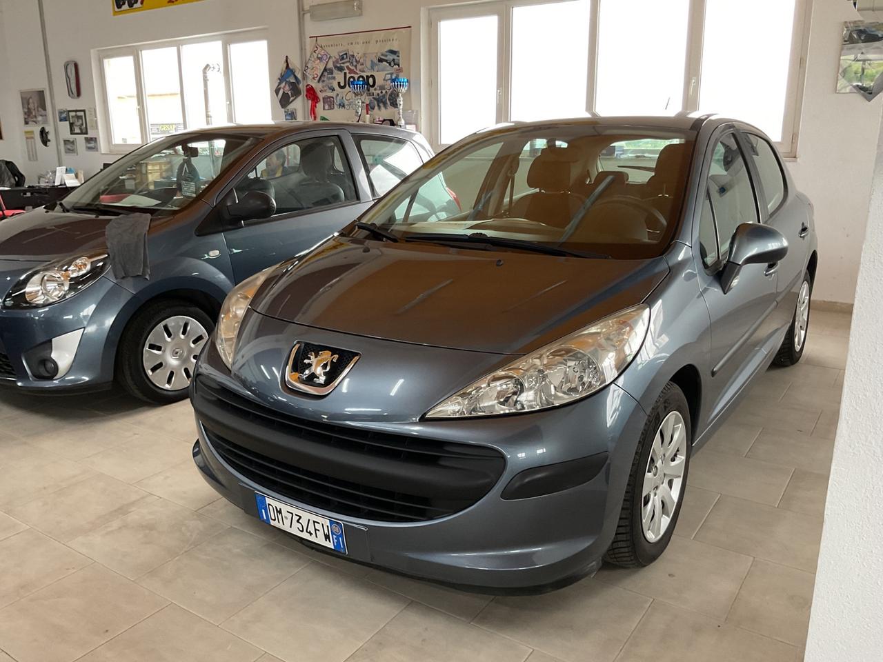 Peugeot 207 1.4 8V 5p. X Line