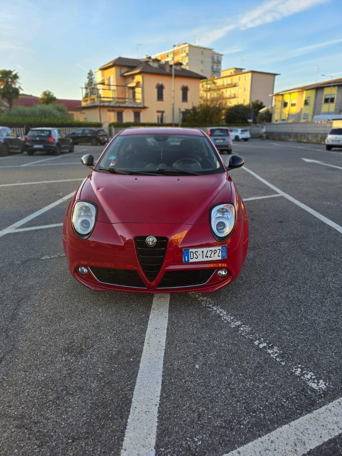 Alfa Romeo MiTo 1.4 T 79 CV Distinctive