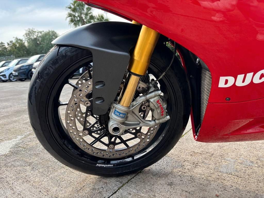 Ducati Panigale R1199 2014 / 18.000 KM Tua a soli 249 Euro al mese