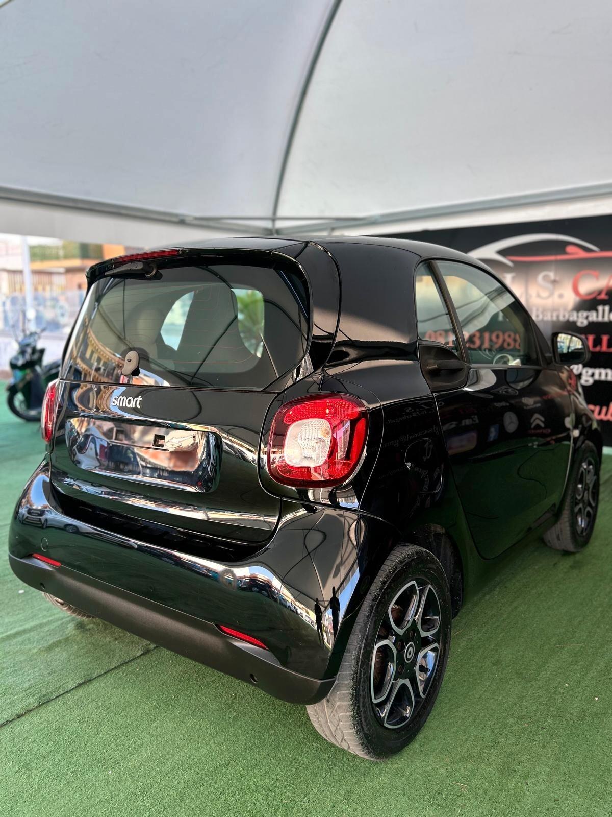 Smart ForTwo 1000 52 kW MHD passion automatic