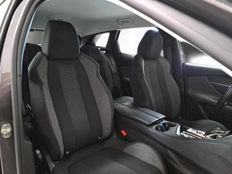 PEUGEOT 3008 BlueHDI 130 EAT8 S/S Active Business