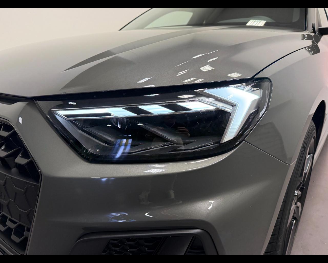 AUDI A1 SPORTBACK 30 TFSI S-TRONIC S LINE EDITION