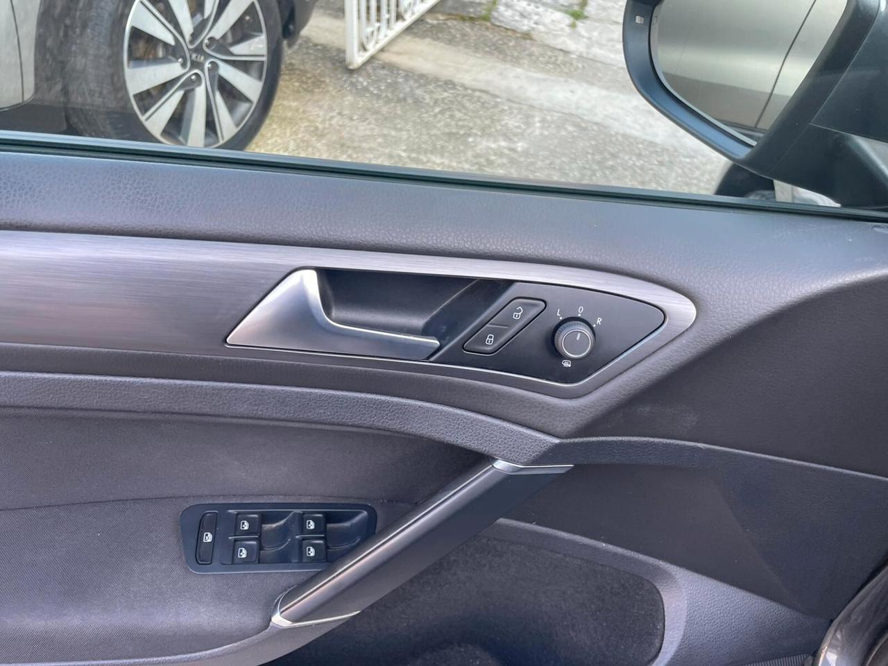 Volkswagen Golf Variant 1.6 TDI 115 CV Executive BlueMotion Technology