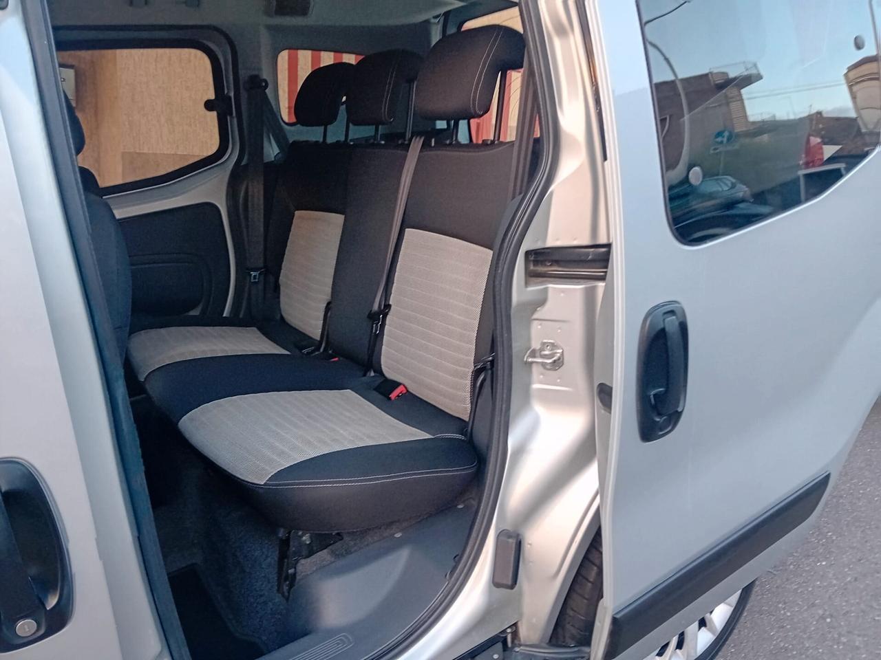 Fiat Qubo 1.3 MJT 75 CV Trekking