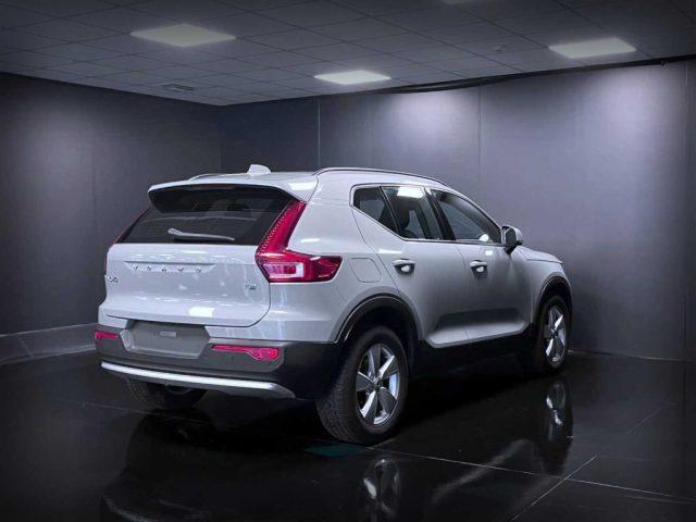 VOLVO XC40 T2 automatico Essential