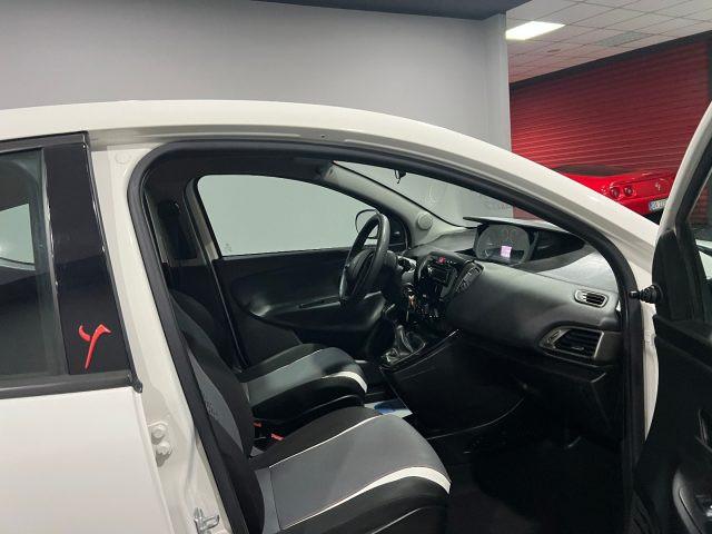 LANCIA Ypsilon 1.3 MJT 16V 95 CV 5 posti S&S Elefantino