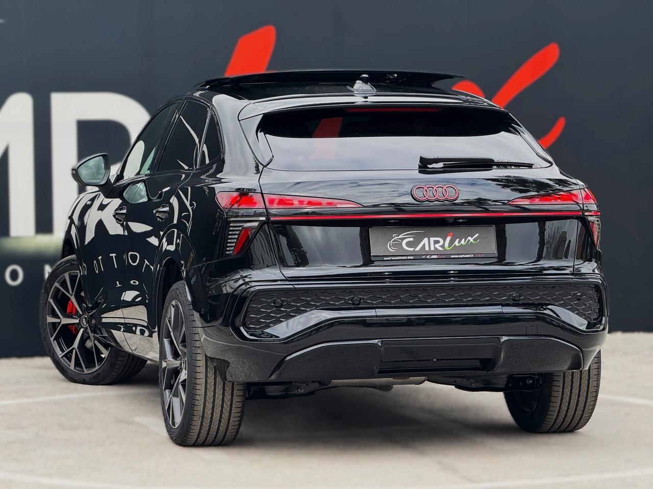 Audi Q3 Sportback TDI S line NEW MODEL TETTO