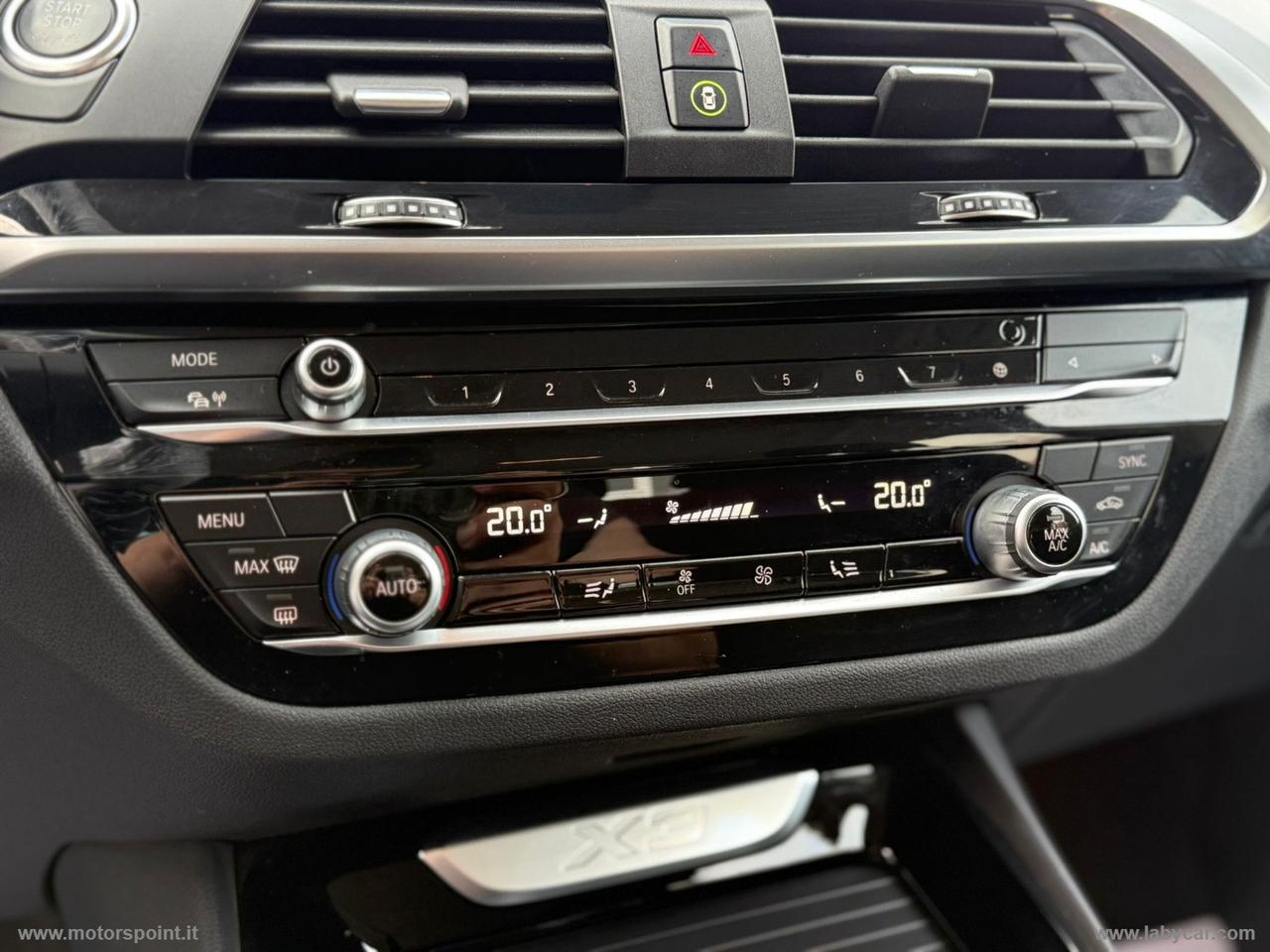 BMW X3 sDrive18d 48V Business Advantage