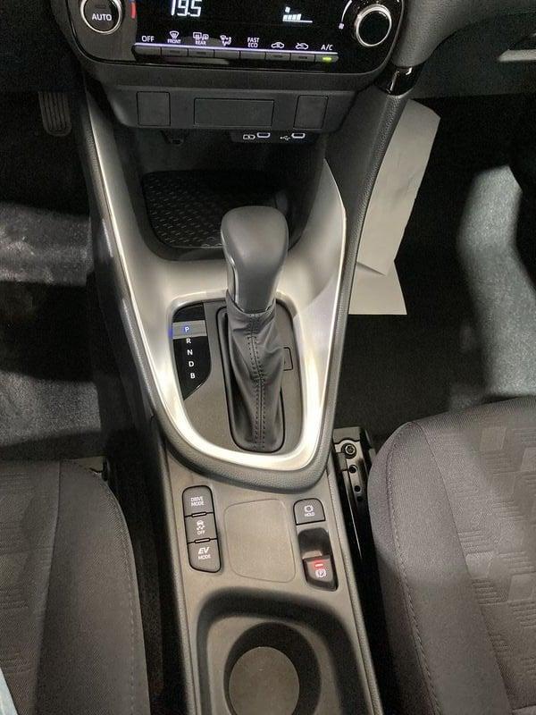Toyota Yaris 1.5 HSD 100cv E-CVT Hybrid Active
