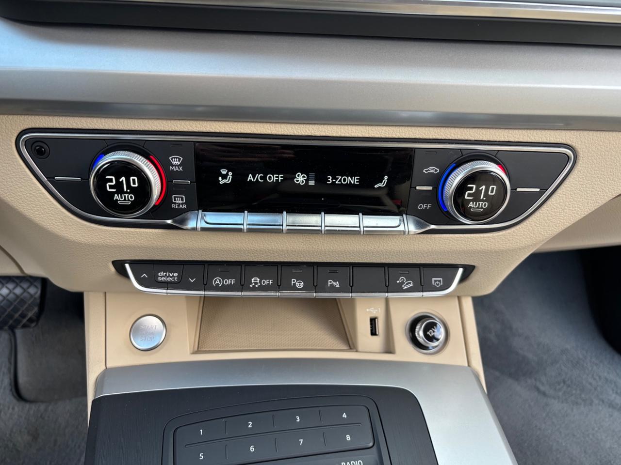 Audi Q5 40 TDI quattro S tronic Business