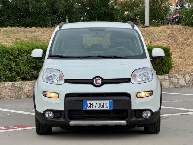 FIAT Panda 1.0 HYBRID CITY LIFE+CLIMATRONIC+SCHERMO+5POSTI