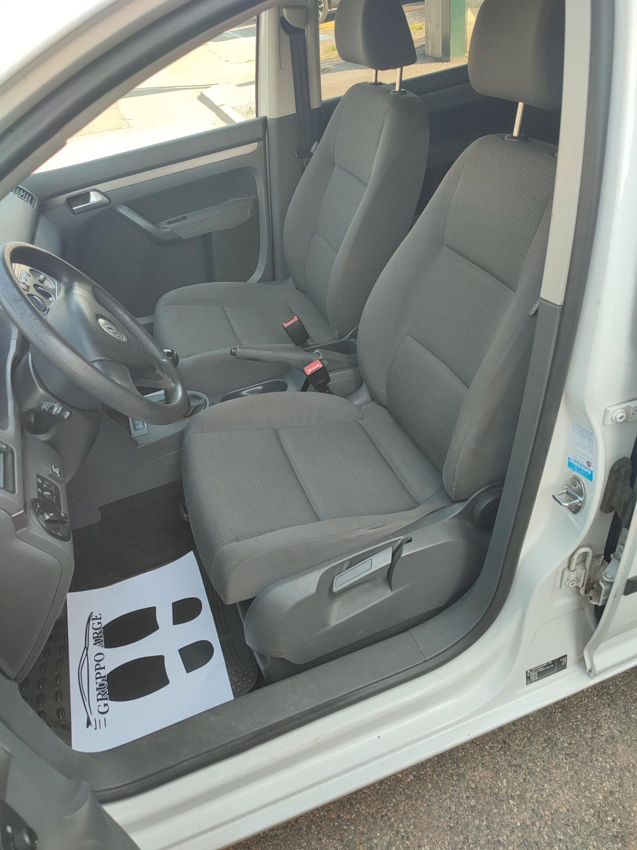Volkswagen Touran 1.6 Trendline Bifuel G