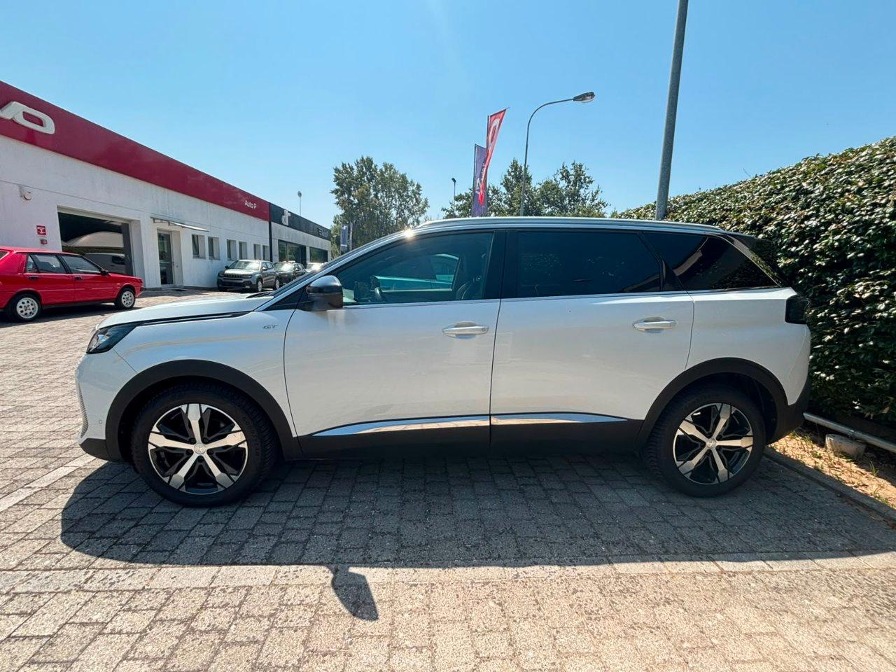 Peugeot 5008 5008 1.5 bluehdi GT Line s&s 130cv 7p.ti eat8 my21