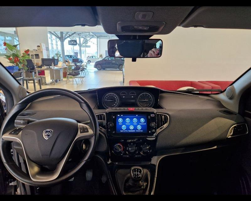 Lancia Ypsilon 1.0 FireFly 5 porte S&S Hybrid Gold