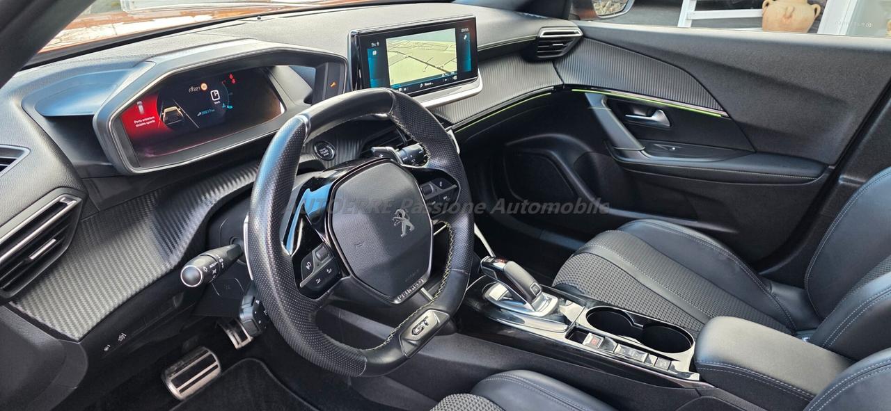 Peugeot 2008 PureTech 130 S&S GT